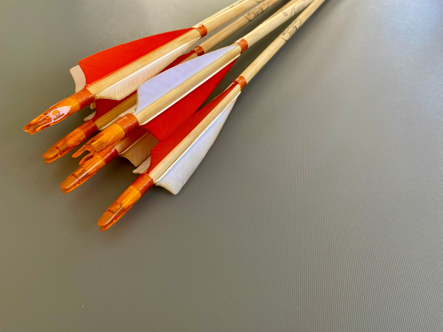 Standard Wooden Arrows - Plastic Nock (half dozen)