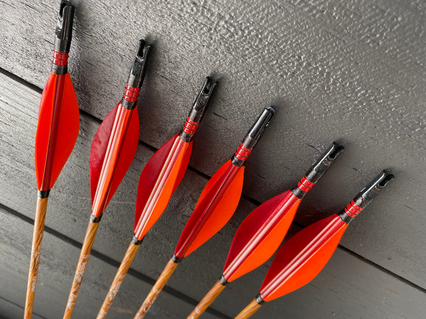 Carbon Arrows-Wood Effect-Half Dozen