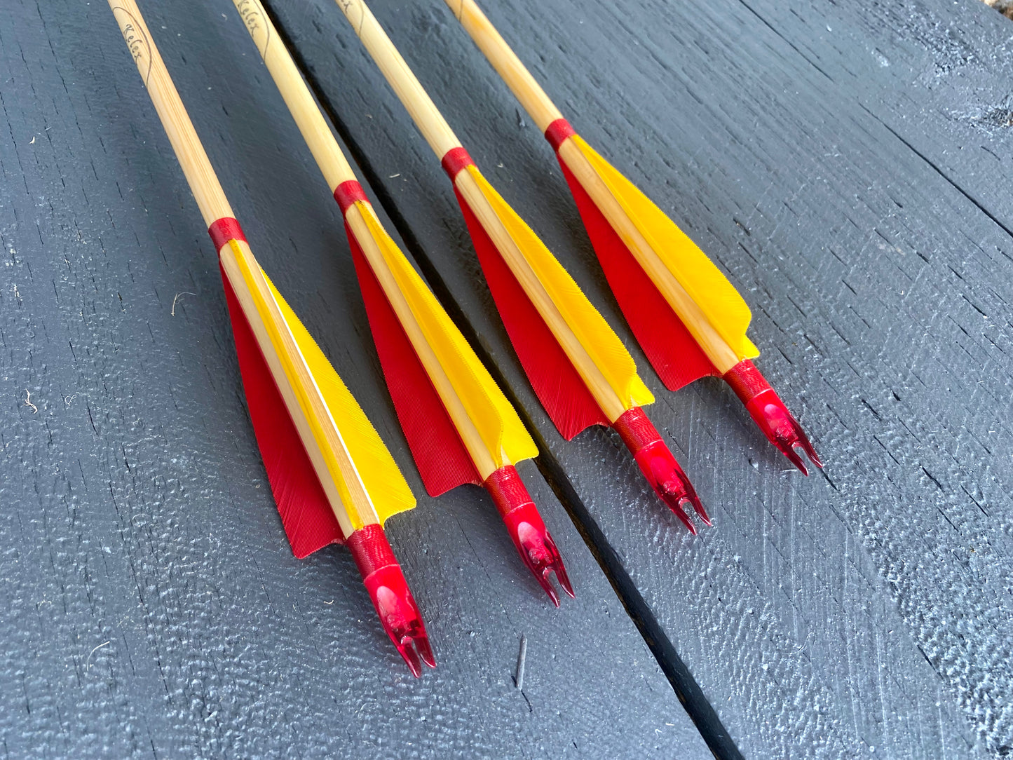 Standard Wooden Arrows - Plastic Nock (half dozen)