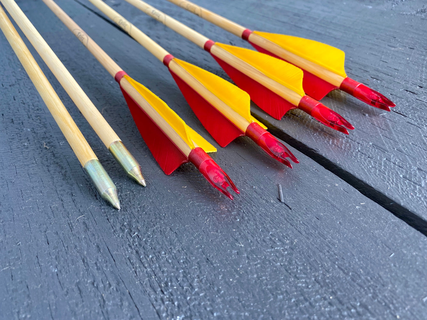 Standard Wooden Arrows - Plastic Nock (half dozen)