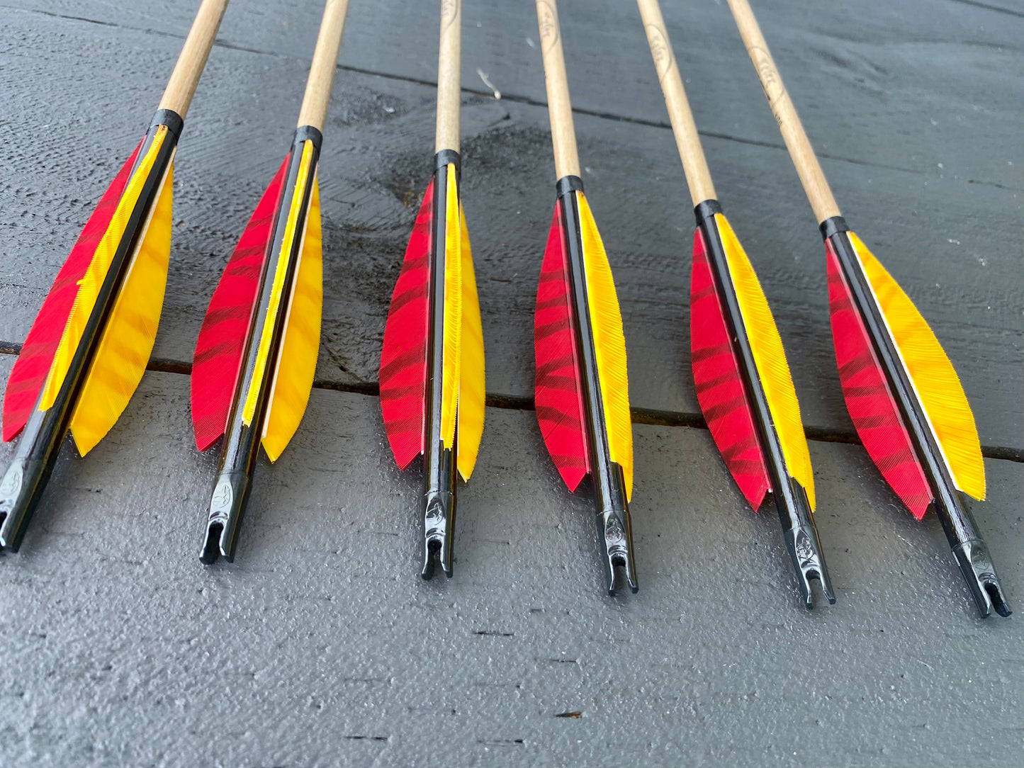 Carbon Arrows-Wood Effect-Half Dozen