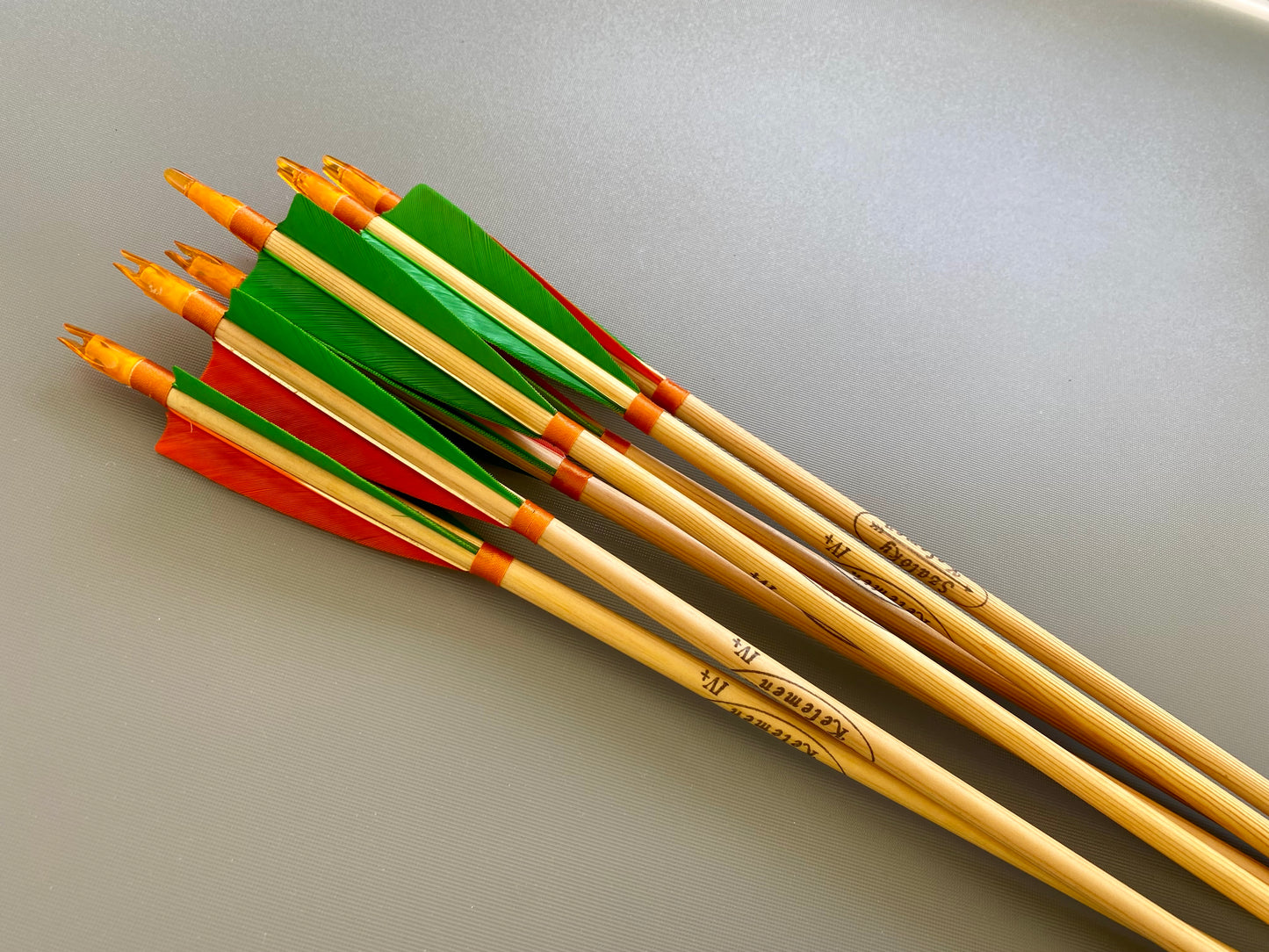 Standard Wooden Arrows - Plastic Nock (half dozen)