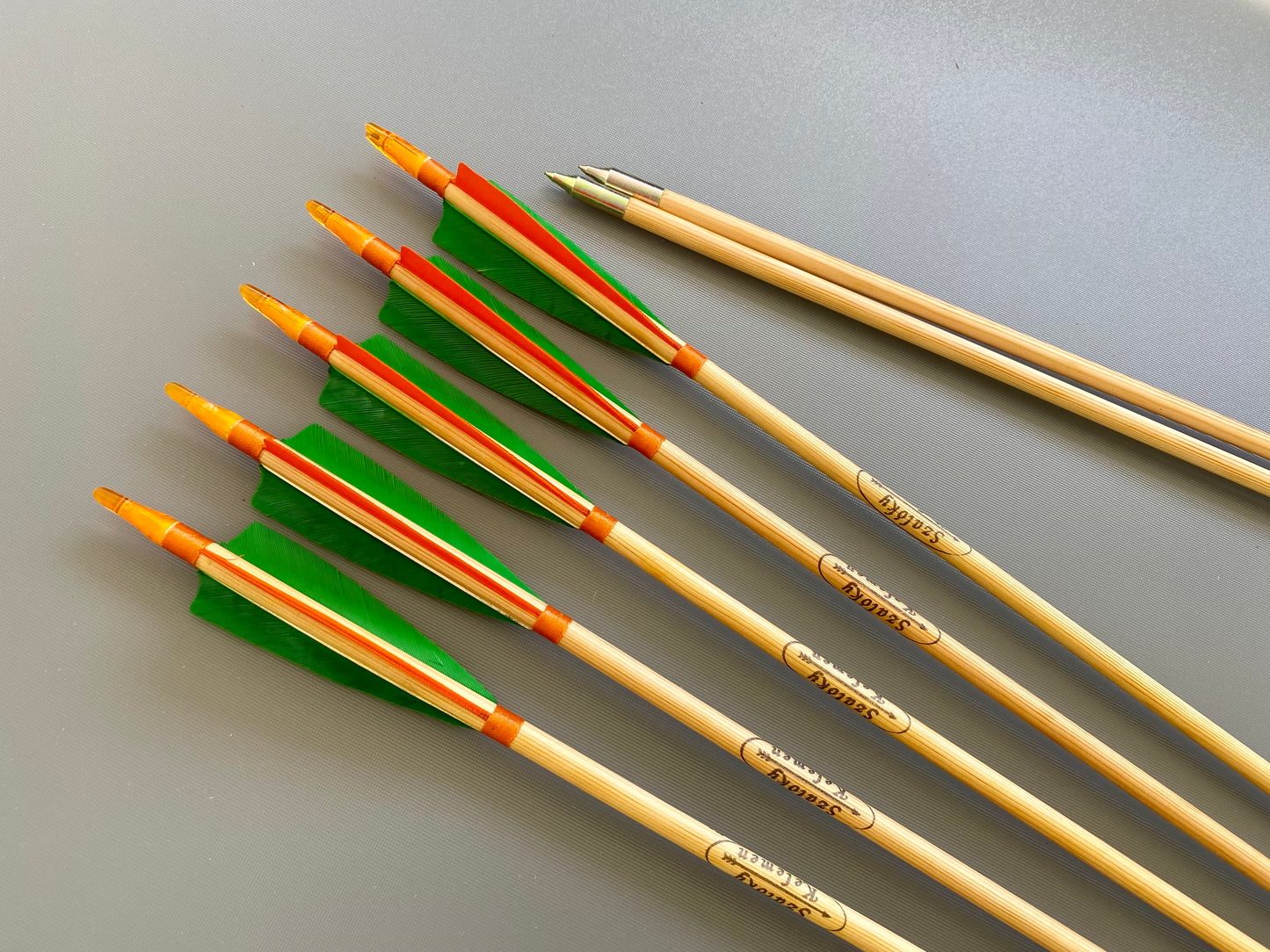 Standard Wooden Arrows - Plastic Nock (half dozen)
