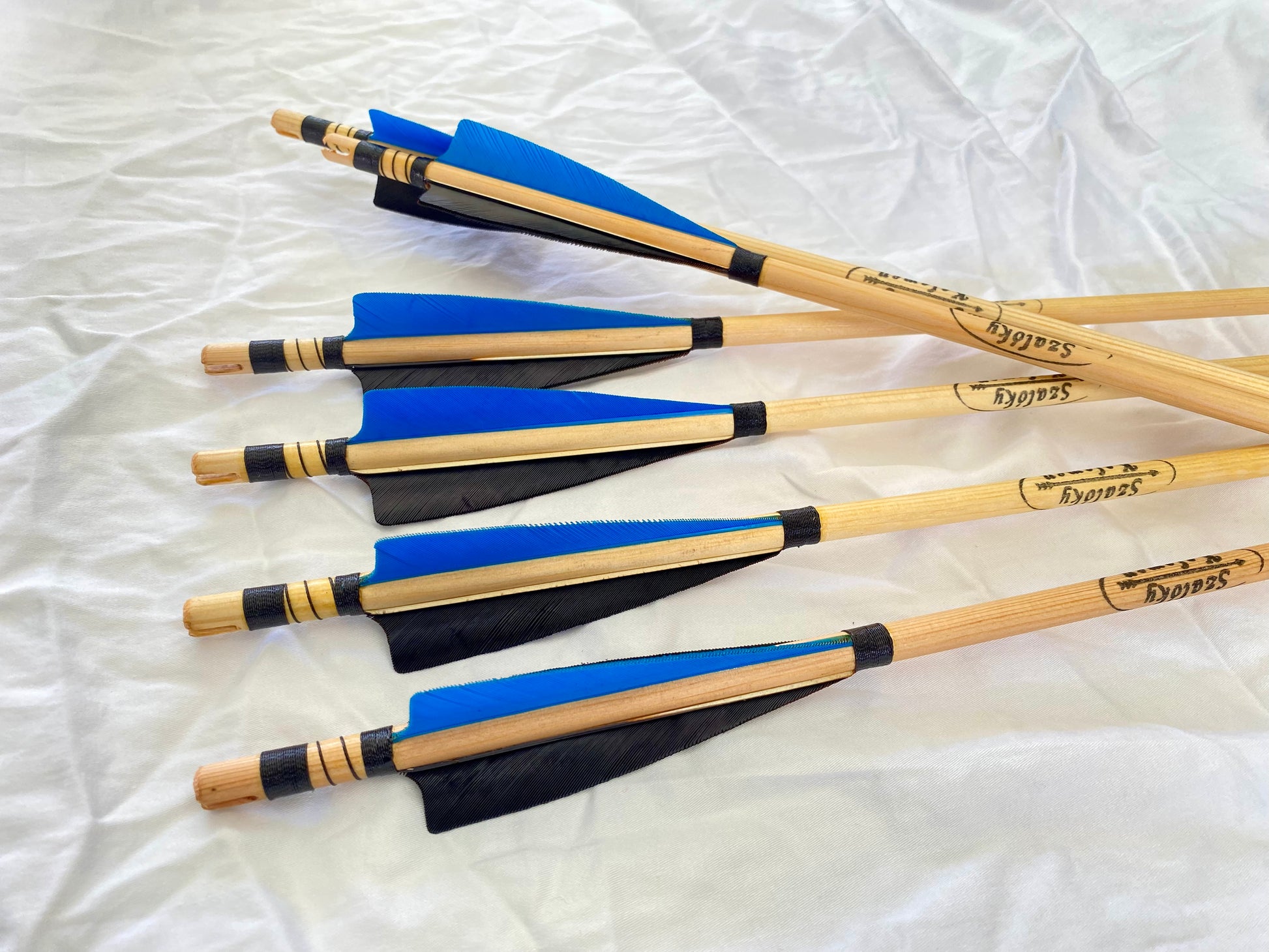 Traditional Wooden Arrows Self Nock (half dozen) Kelemen's Archery