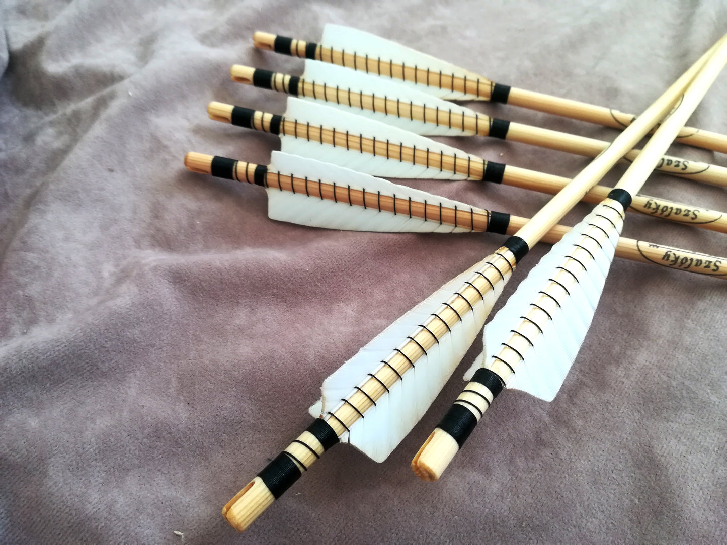 Traditional Wooden Arrows Archery Equipment
